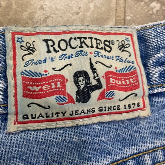Vintage Rockies Women’s‎ High Waist Distressed Denim Short Sz 11 - Picture 7 of 13